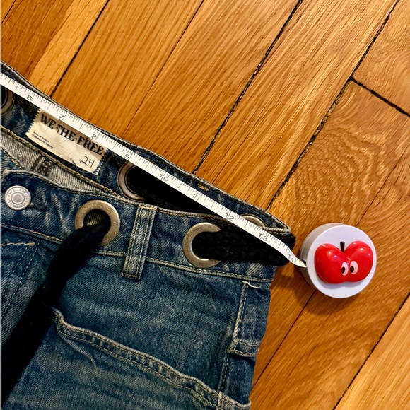 Free People Moxie Barrel Jeans - Picture 4 of 7